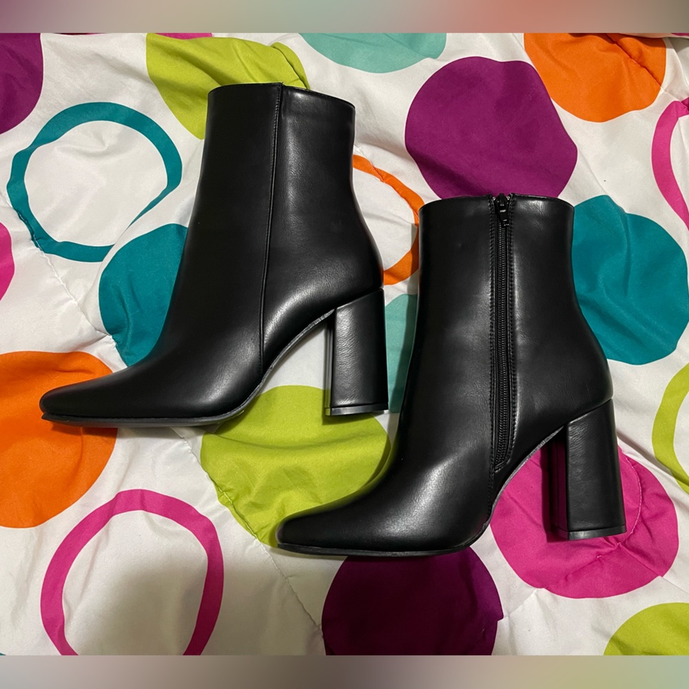 Black booties heels